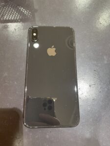 買取したiPhoneXS MAX背面