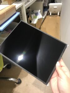 iPad第7世代修理中