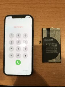 バッテリー交換後のiPhone12