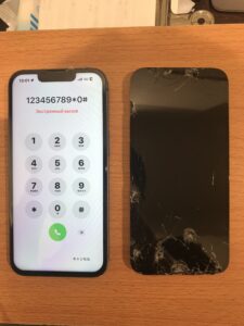 画面交換後のiPhone13