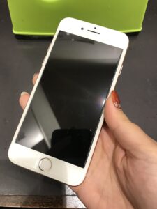 iPhone8の修理前