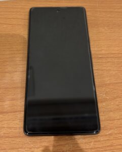 修理前のGoogle Pixel7の状態