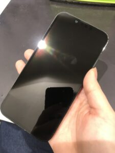 iPhone13Proの修理前