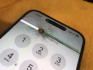 画面修理　枚方市