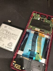 バッテリー交換中