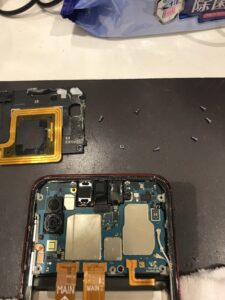 Galaxy A30の修理中