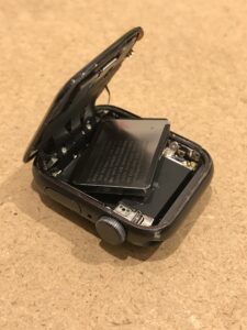 バッテリー交換作業中