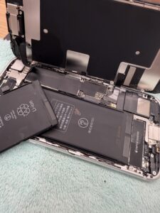iPhoneSE2　枚方市　バッテリー