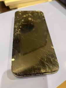 Pixel９ProXLの画面割れ状況