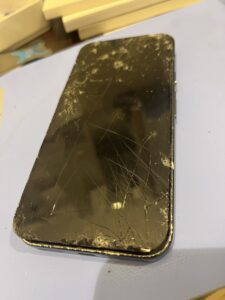 Pixel９ProXLの画面割れ状況