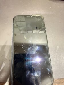 iPhoneXR画面交換　樟葉
