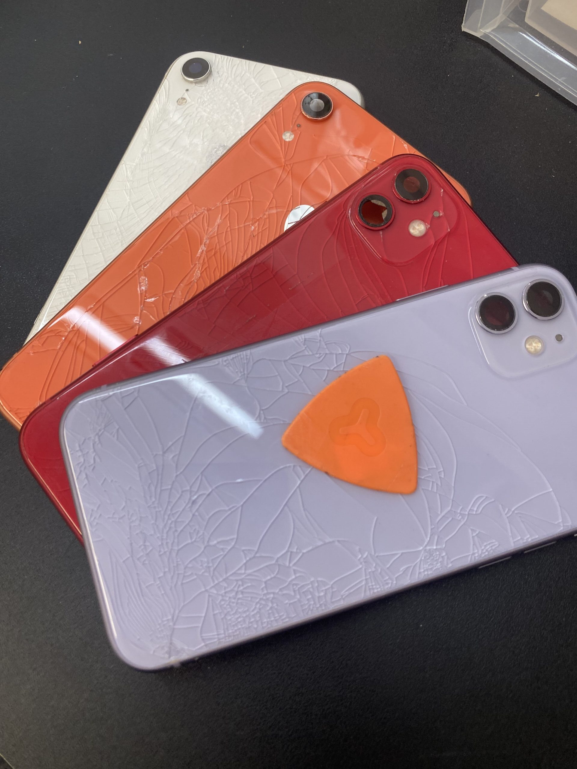 iPhone X 256GB 背面割れ ジャンク（部品取り/修理ベース） 【公式通販】