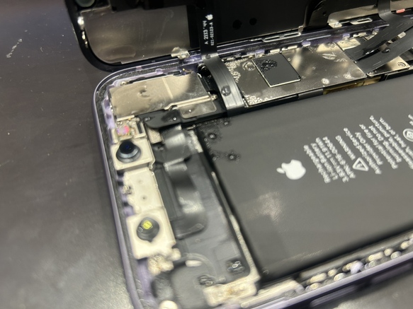 iPhone11水没復旧修理