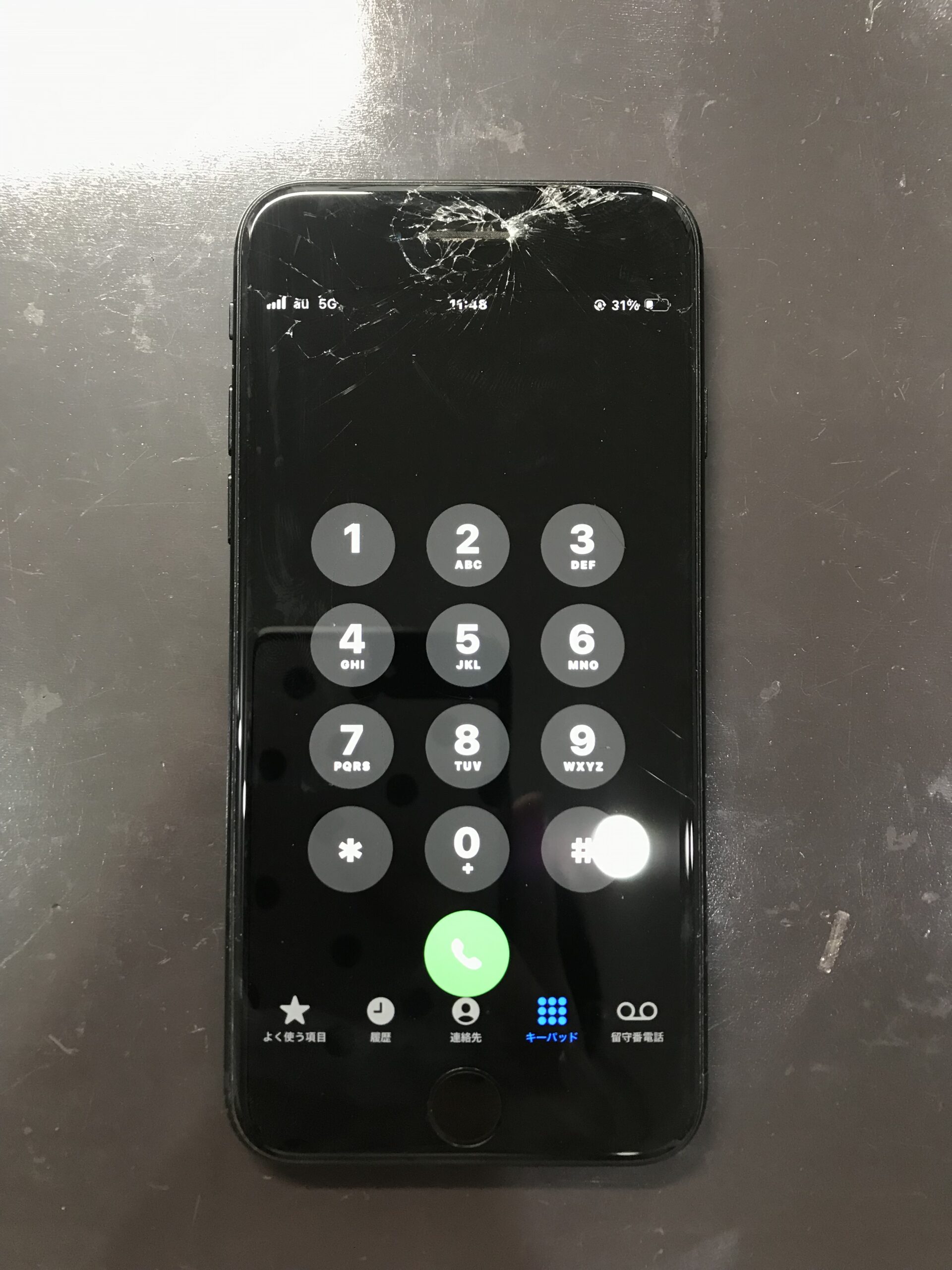 iPhoneSE 日本語表示 画面ひび割れあり iPhoneSE 日本語表示 画面ひび割れあり iPhoneSE 日本語表示 画面