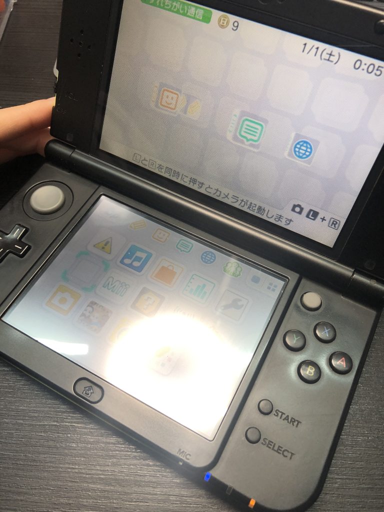 気まぐれで反応をするnew 3ds Llのlボタンのせいでゲームが円滑に進ま