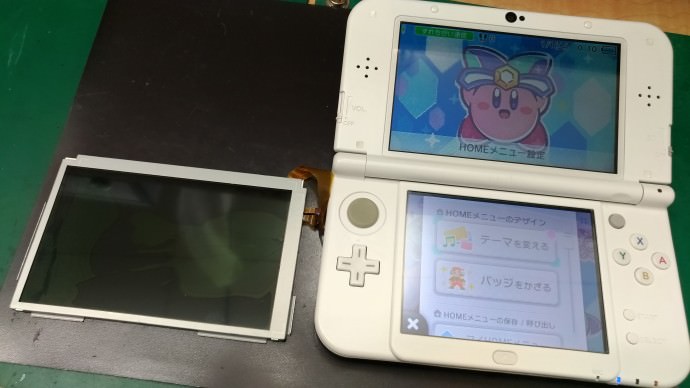 液晶漏れで表示不良のNew Nintendo 3DS LLの画面修理も受付中！