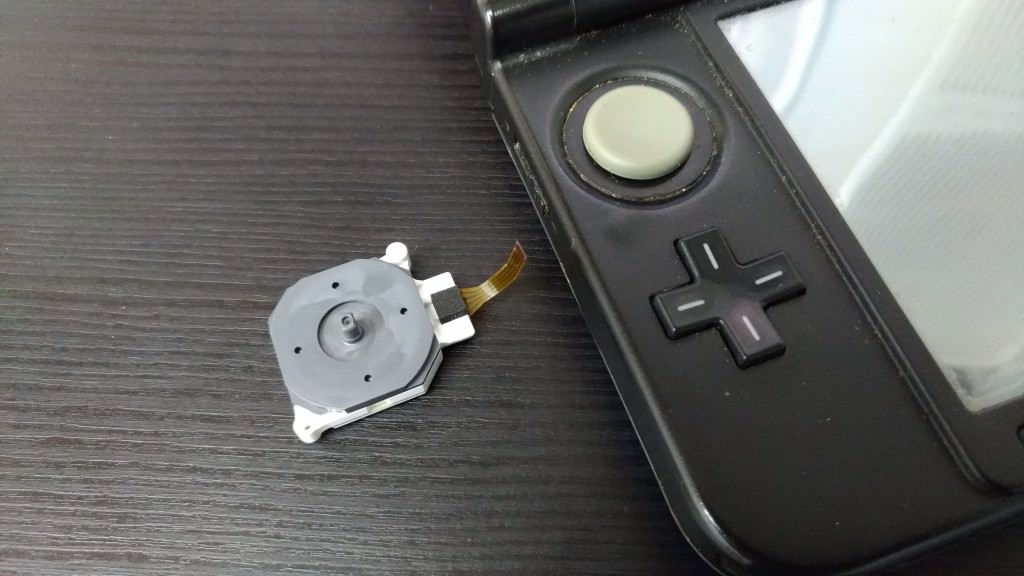 3DS LL スライドパッドユニット