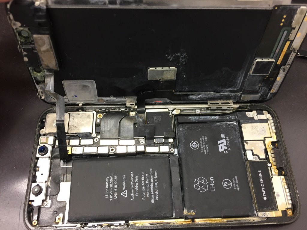 iPhone X 水没