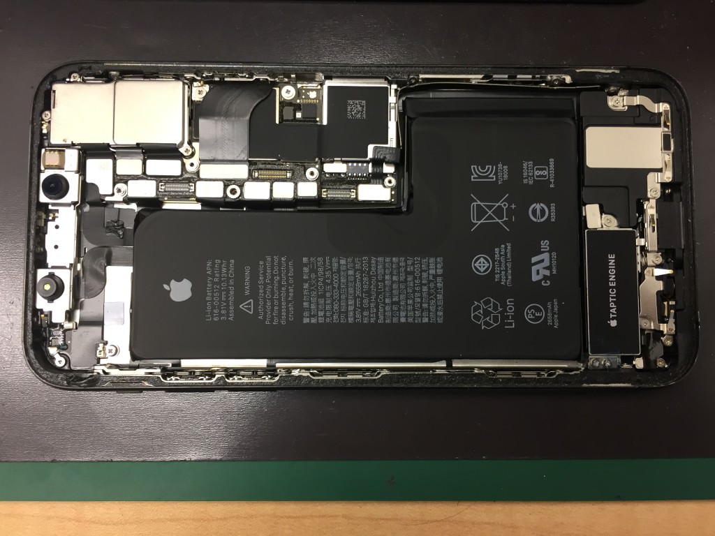 iPhone XS バッテリー交換修理