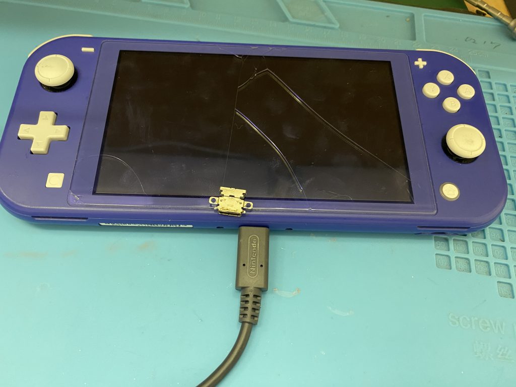 Switch lite 充電修理