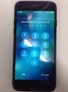 修理後のiphone se2（アイフォン se2）