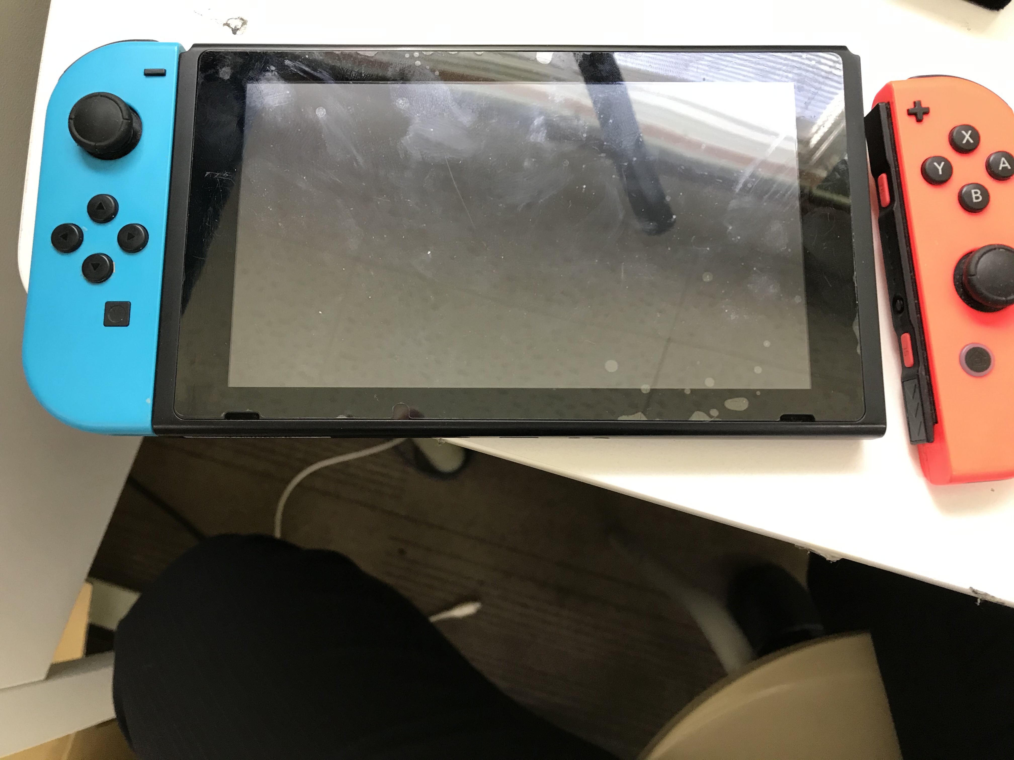 Nintendo Switchの動作不良 勝手に動くのはジョイコンの故障 スマホスピタル米子