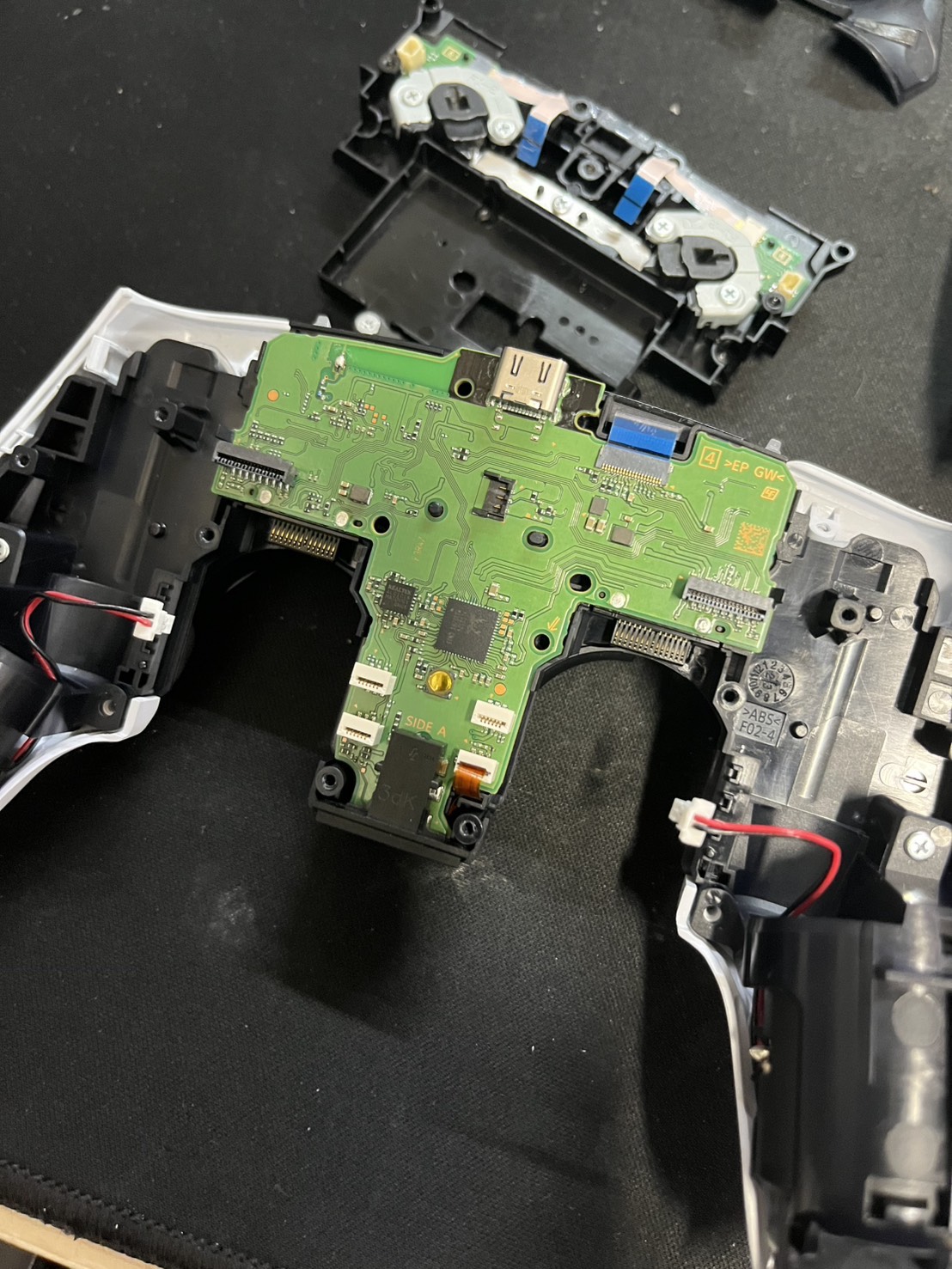 PS5 DualSense Edge修理】背面ボタンが反応しない！高知で最短1日で