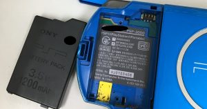 PSP3000　UMDドライブ交換修理　スマホスピタル博多駅前店