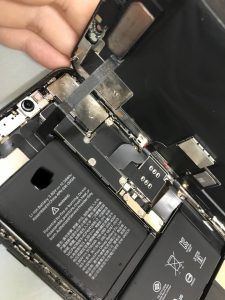 iPhone XS Max 水没　水　濡れ　修理　福岡　天神　スマホスピタル