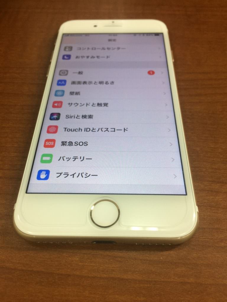 iPhone 6S 画面交換修理で激しい損傷も元通り! スマホスピタル熊本店