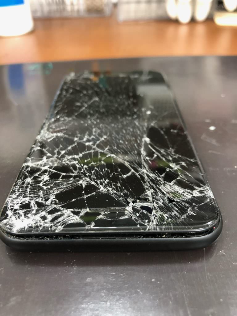 iPhone7 画面浮き