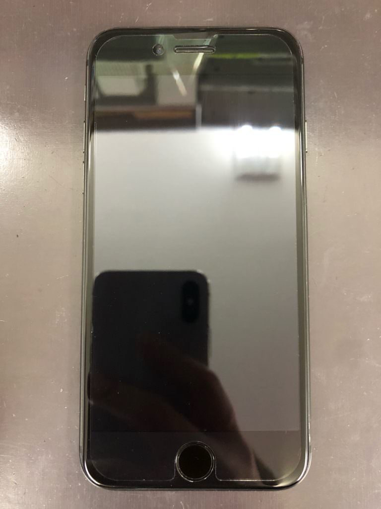 iPhone8