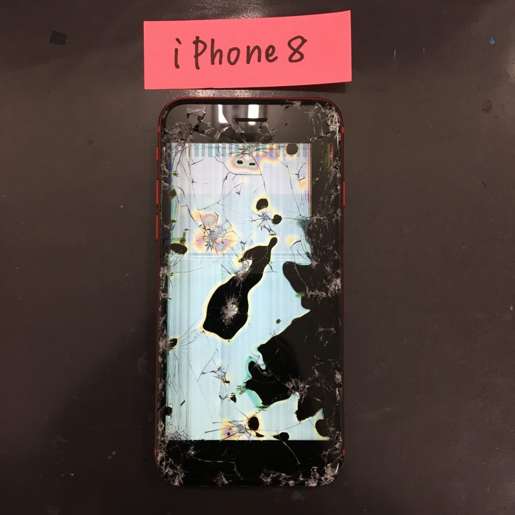 iPhone 8　液晶破損　スマホスピタル熊本店