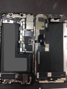 iPhoneXS/画面分解後 スマホスピタル熊本下通店
