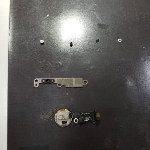 iPhoneSE 第2世代 スマホスピタル熊本下通店 ガラス交換 液晶破損