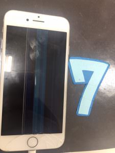iPhone7 修理前