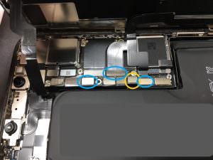 iPhoneXs/バッテリー交換修理② スマホスピタル熊本下通店
