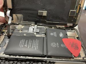 iPhoneX バッテリー交換修理工程