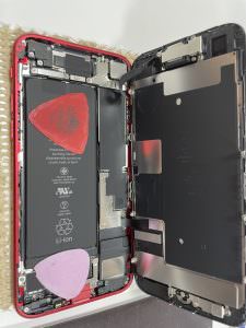 iPhone SE(第二世代)/画面交換修理工程