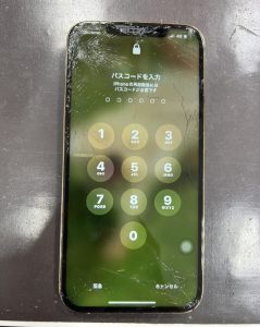 iPhone12ProMax/画面交換修理前