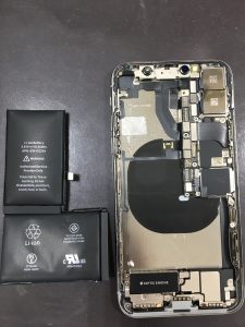 iPhoneX バッテリー膨張　バッテリー交換