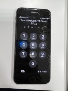 iPhoneSE第2世代/画面交換修理前