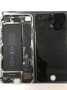 iPhone8 バッテリー交換 電池