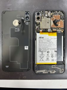 ZenFone5Z 画面割れ 画面交換修理 スマホスピタル熊本下通店