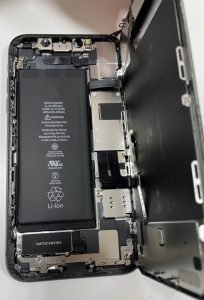 スマホスピタル熊本下通店 iPhone11 画面交換 画面割れ ガラス