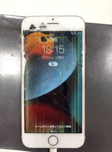 iPhone8 画面交換修理 スマホスピタル熊本下通店