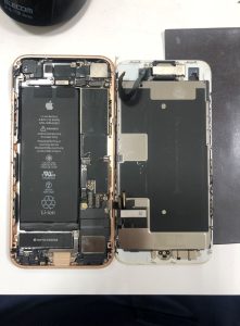 iPhone8 画面交換修理 スマホスピタル熊本下通店