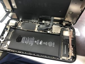 iPhoneXR 画面交換修理 スマホスピタル熊本下通店