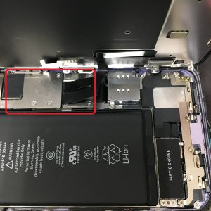 iPhone11 画面割れ 液晶漏れ 画面交換修理 iPhone修理 スマホスピタル熊本下通店