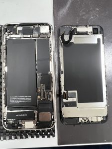 iPhoneSE3　画面の取り外し